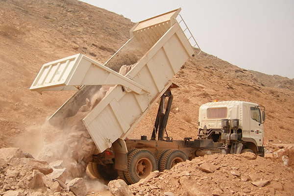 Rock Dump Truck