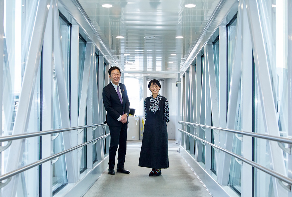 五十川社長&times;絵本作家 柴田ケイコさん 特別対談