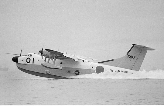 PX-S cutting through the water before taking off for its debut flight

